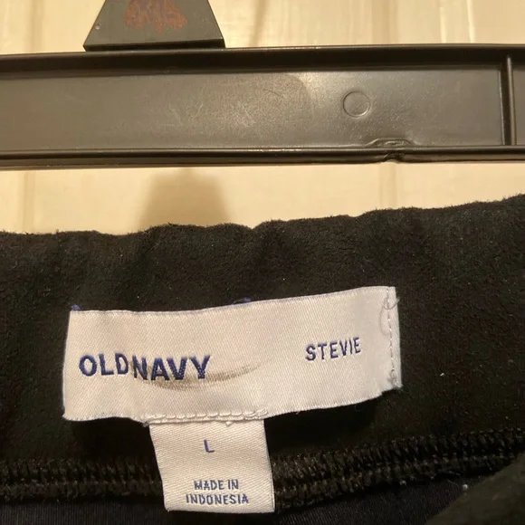 Luxurious feeling pants - Old Navy size large - Picture 3 of 3